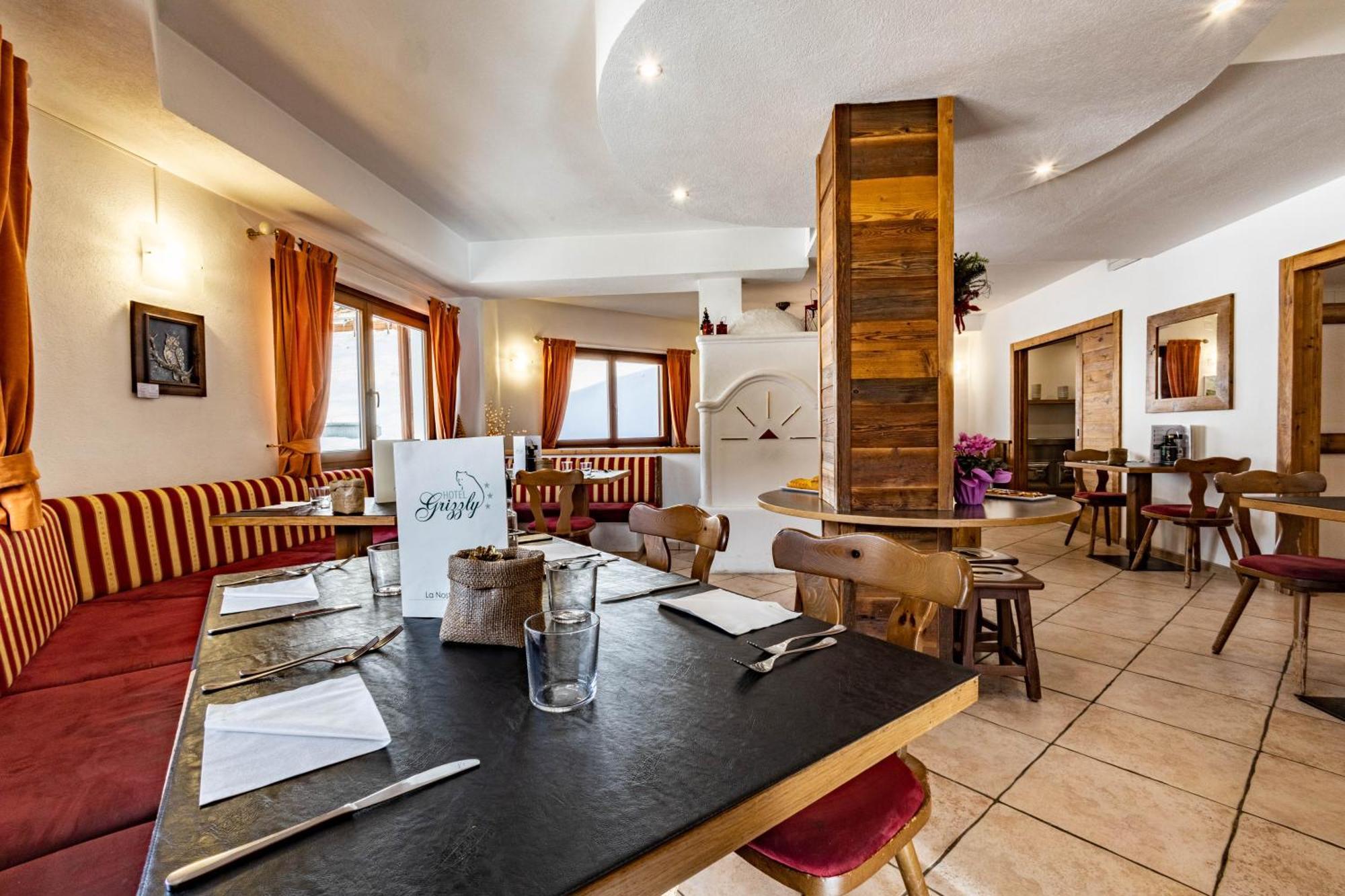 Grizzly Hotel 3*