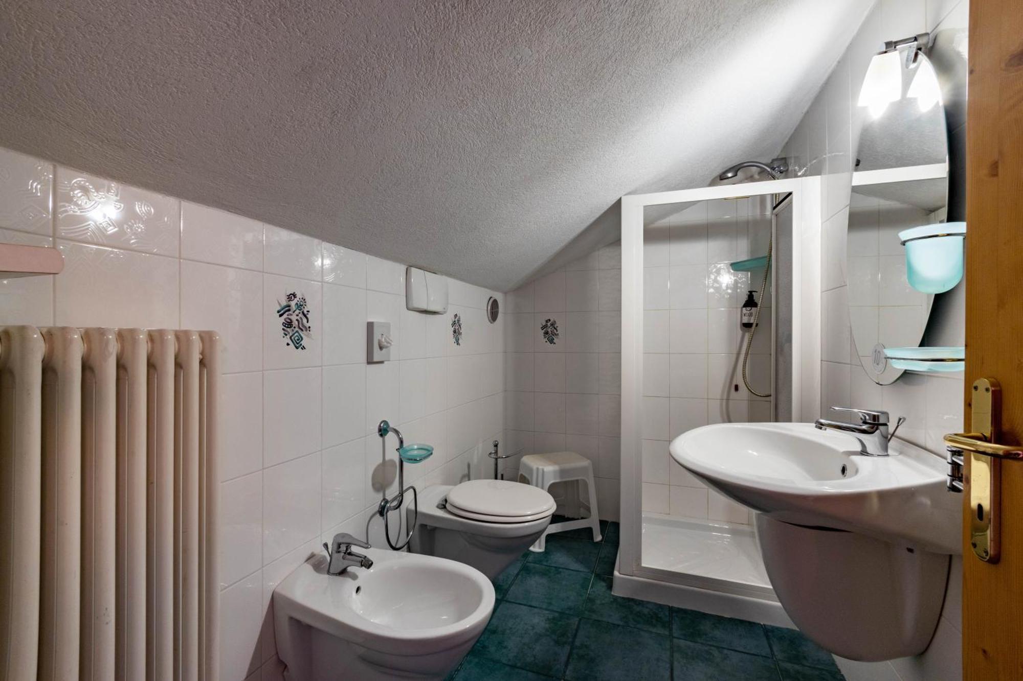 Grizzly Hotel 3*